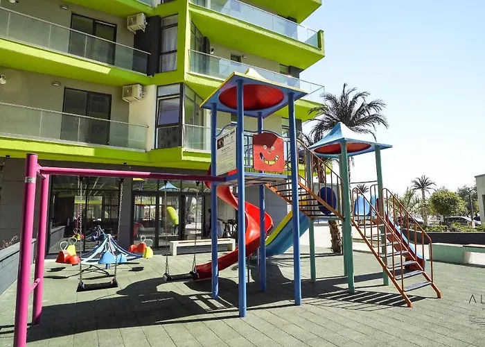 Waves 54 דירה Năvodari